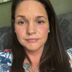 Meet your Posher, Stacy